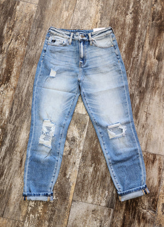 HIGH RISE MOM JEANS WITH CUFFED HEM