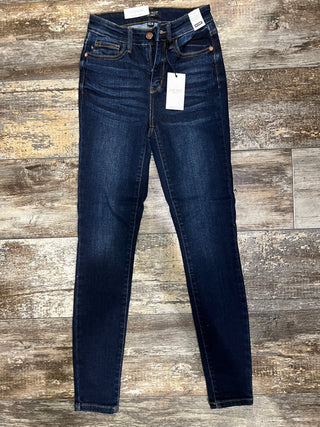 Curvy High Rise Skinny Jeans